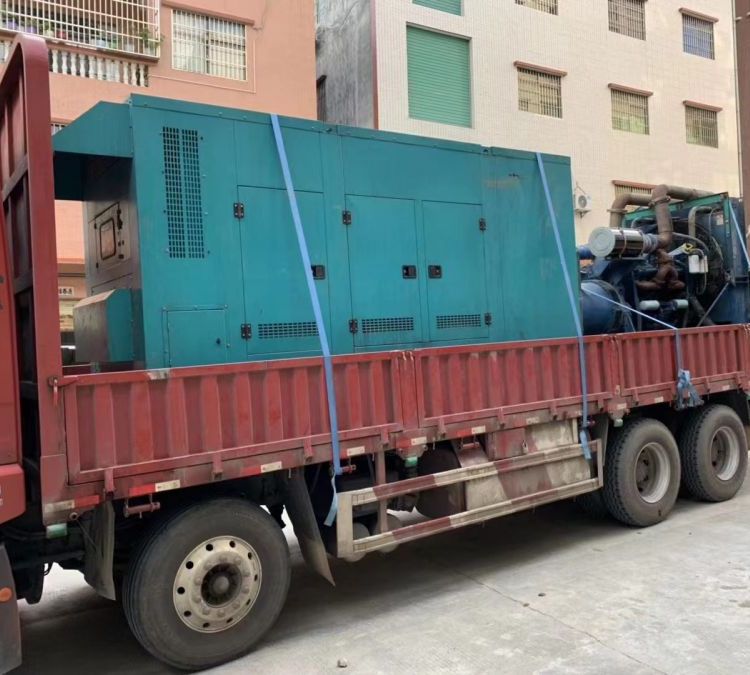 莲池如何在不同负载率下确保 400KW 柴油发电机组的正常运行？